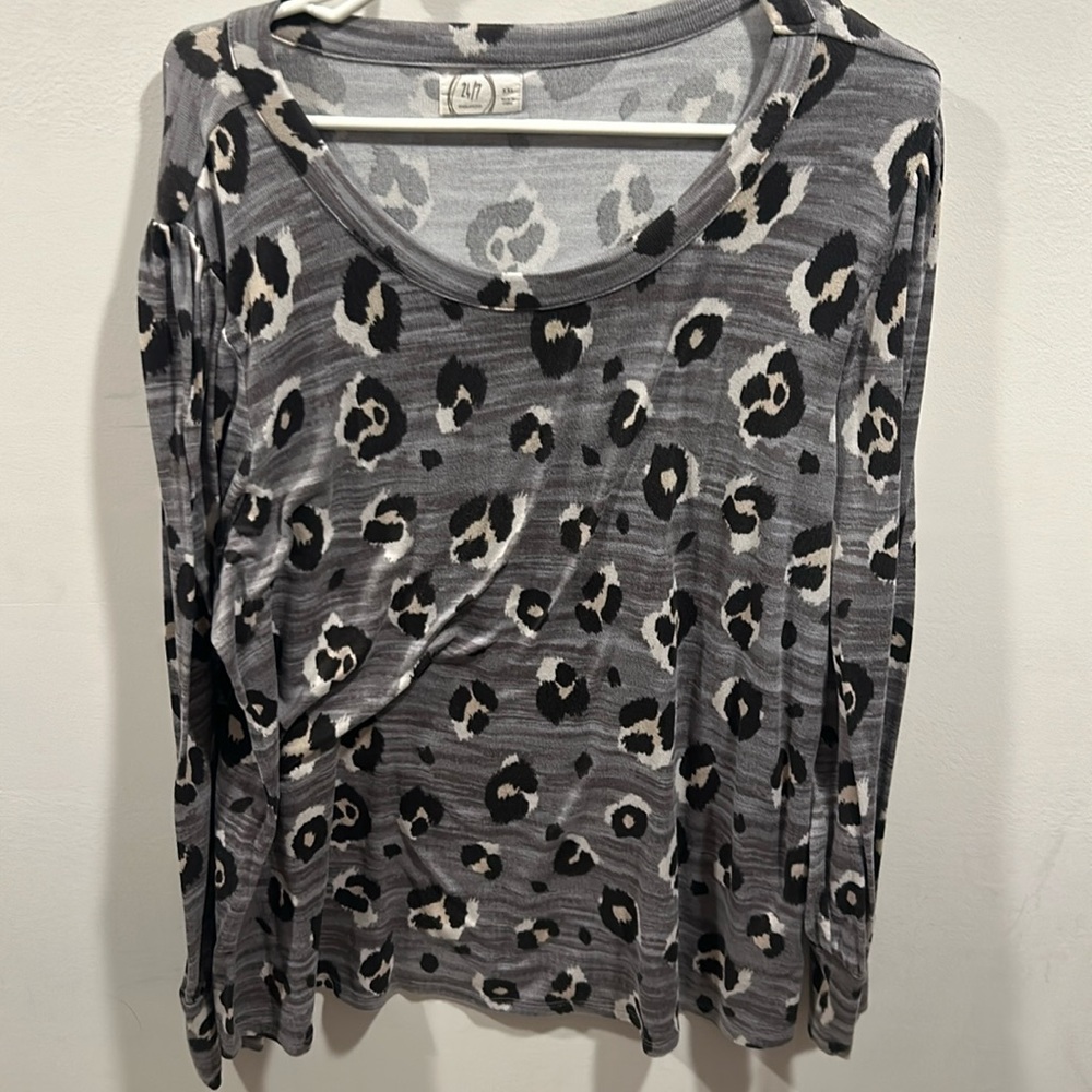 Maurice’s Leopard Top